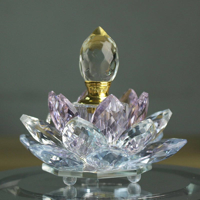 Elegant Glass Ornament for Stylish Home Decoration