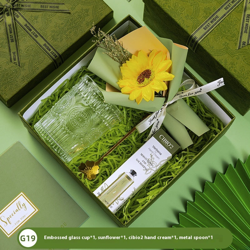 Thoughtful Welcome Gifts for Annual Meetings & Valued Customers