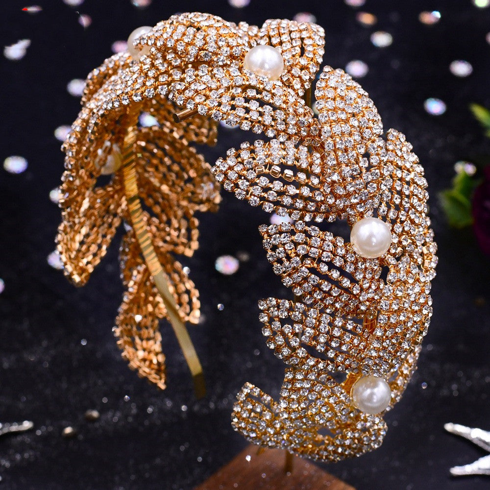 Handmade Rhinestone Leaf Hair Band – Chic & Shiny