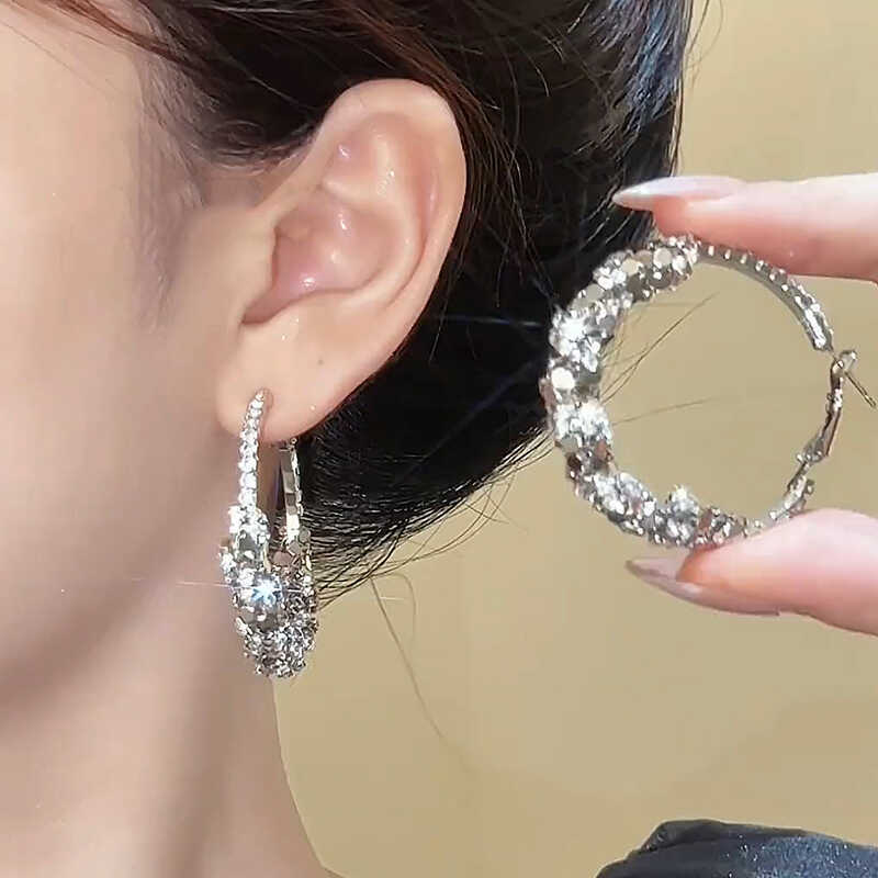 Chic Oversized Hoops with Modern & Polished Appeal
