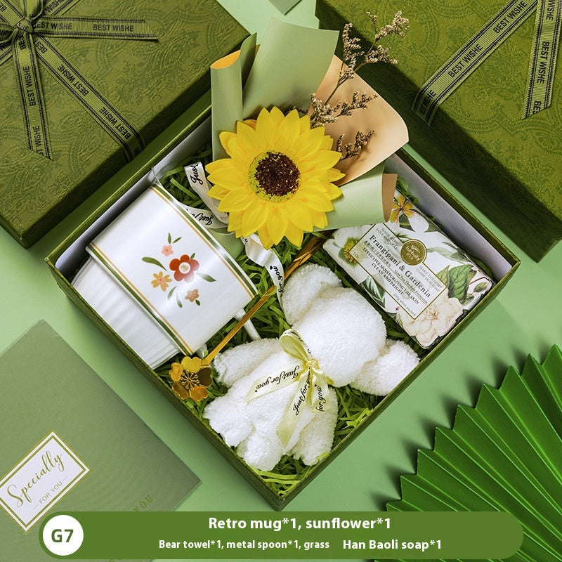 Thoughtful Welcome Gifts for Annual Meetings & Valued Customers