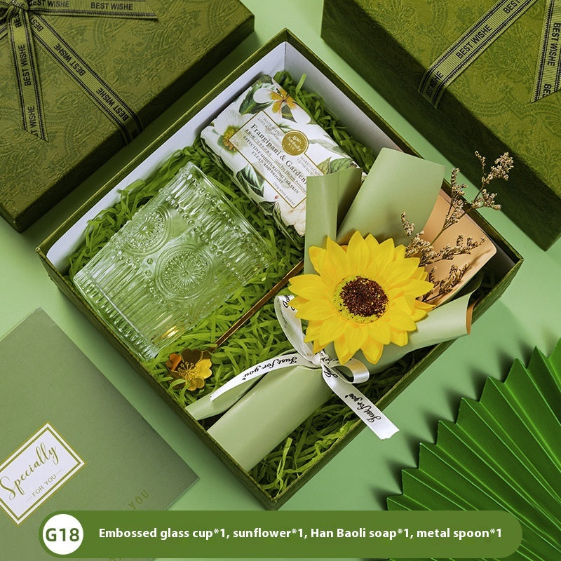 Thoughtful Welcome Gifts for Annual Meetings & Valued Customers